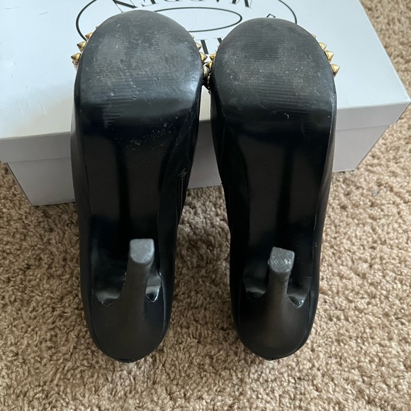 Steve Madden Vampiree Black Leather Booties - Picture 9 of 12